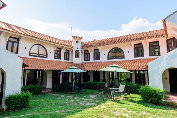 Estate Forest Villa by Rumah Che Matsunami – Ulu Yam, Selangor